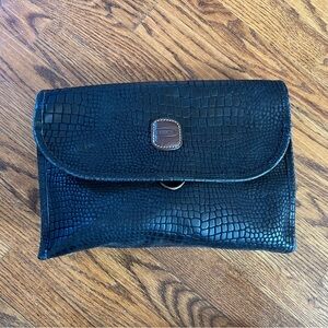 Men’s Black Crocodile Embossed Dopp kit